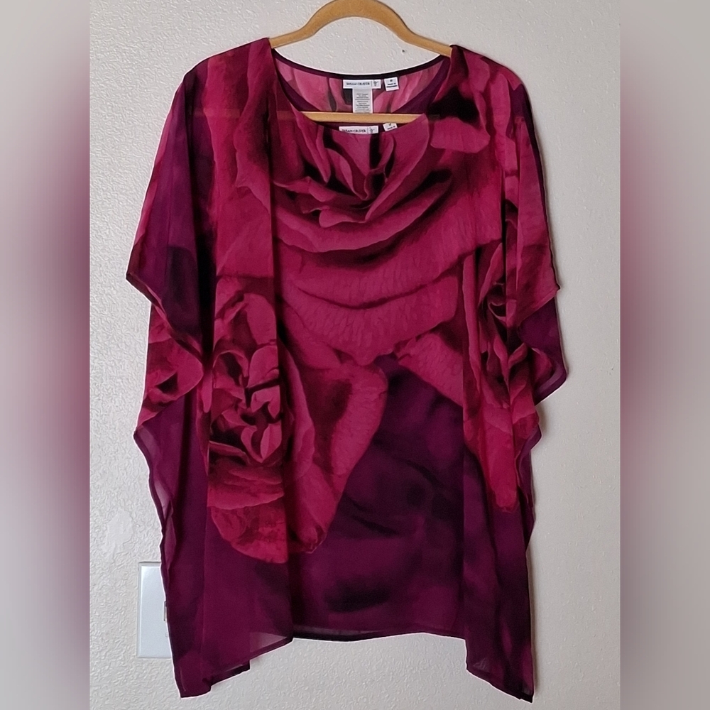 Susan Graver Floral Buterfly Top, Purple/Pink. Size M